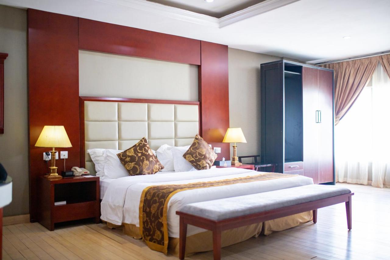 Hotel Sunshine Enugu Ngoại thất bức ảnh